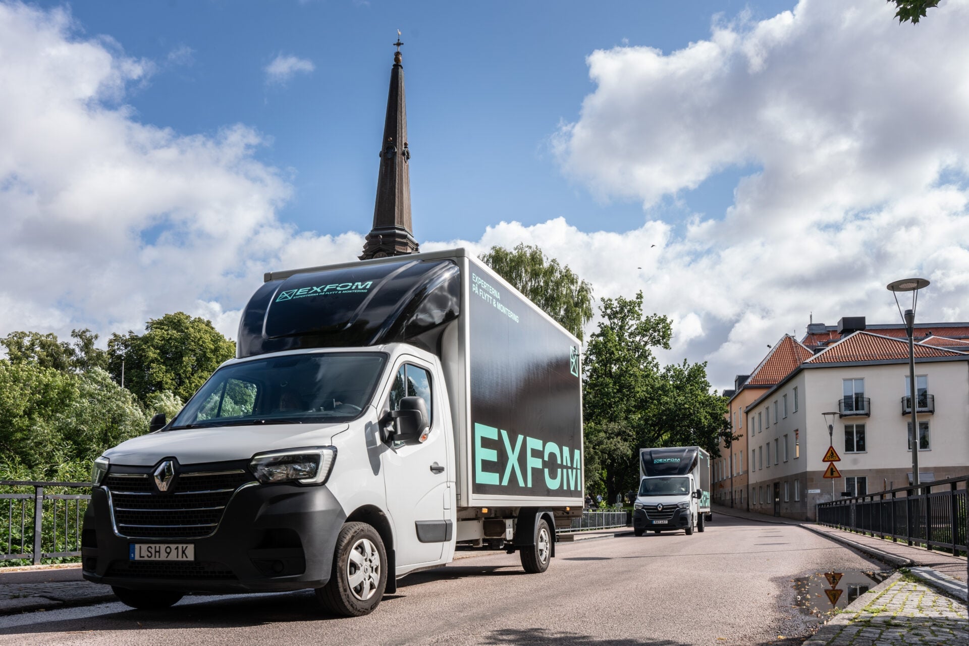 EXFOM:s flyttbilar i centrala Västerås